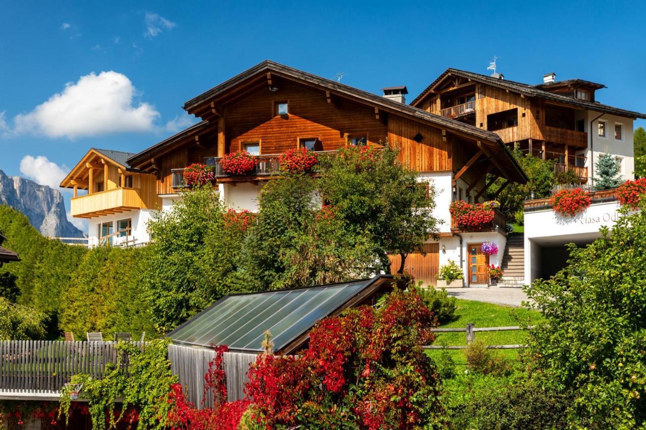 Ciasa Odlana Apartment San Cassiano  Exterior photo